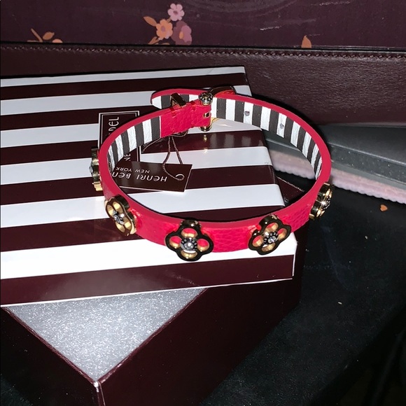 NWT HENRI BENDEL PINK PETAL BRACELET W/ STRIPES - Picture 4 of 8